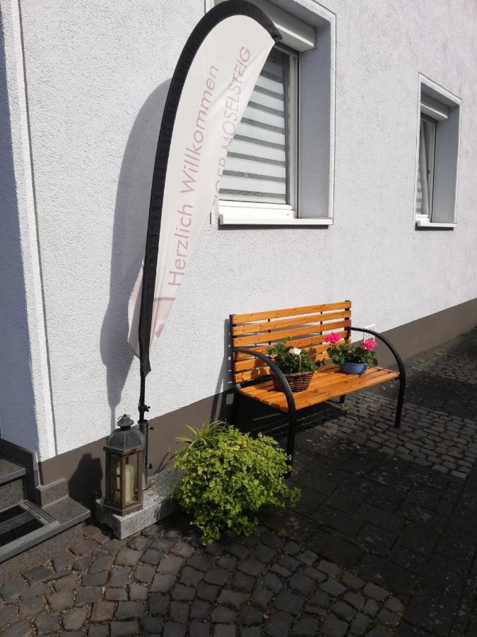 Ferienwohnungen Am Bruttiger Moselsteig Exterior photo