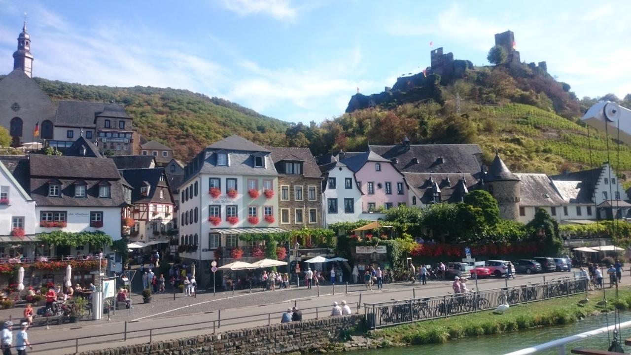 Ferienwohnungen Am Bruttiger Moselsteig Exterior photo